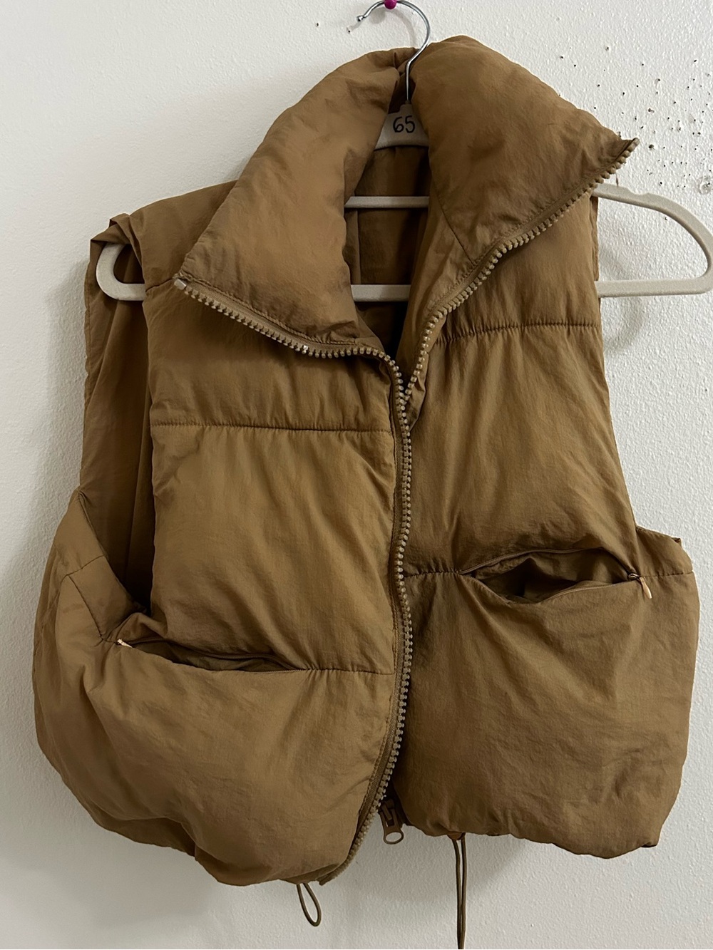 4/$10 cropped puffer vest